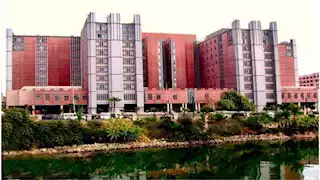 جامعة القاهرة تستقبل 14 ألف حالة مرضية خلال عيد الأضحى المبارك