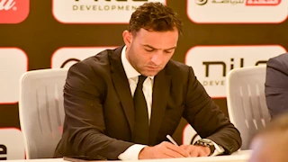 تفاصيل جلسة 4 ساعات.. ميدو يسلم جون إدوارد مفاتيح الزمالك