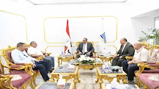 محافظ قنا يبحث مع قيادات "النقل النهري" إجراءات ترخيص مراسي حتحور ودندرة 